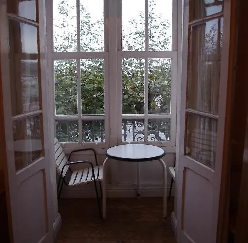 La Marina Pensión Castro Urdiales