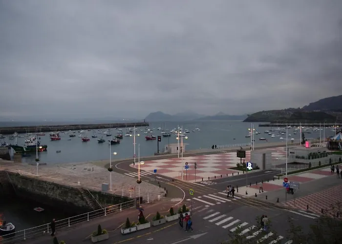 La Marina Pensión Castro Urdiales