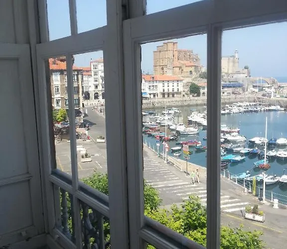 La Marina Castro Urdiales