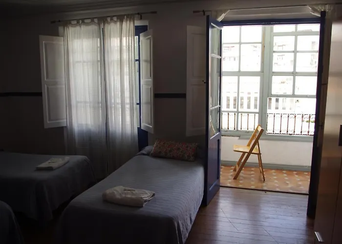 La Marina Pensión Castro Urdiales